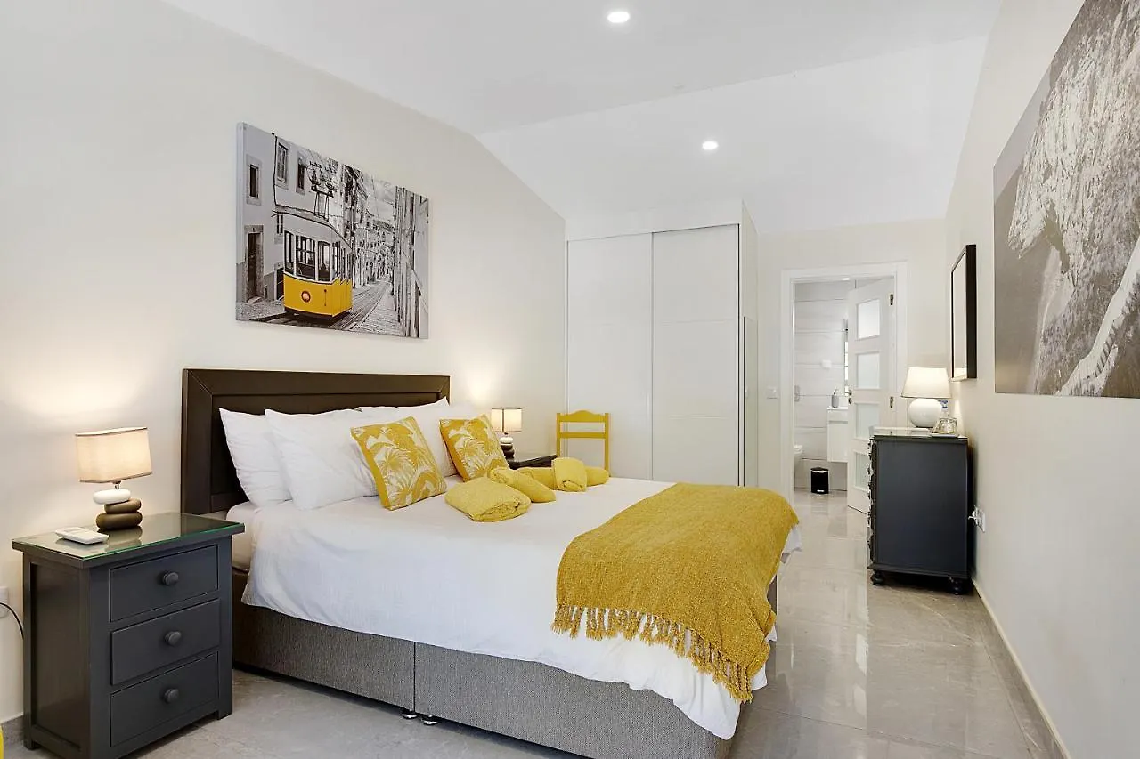 Quinta Aida Cottage And B&B Suites Lagoa  Country house